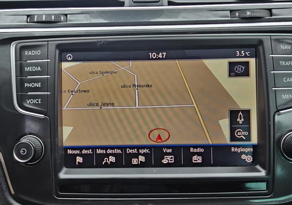 Volkswagen Tiguan cena 31900 przebieg: 138000, rok produkcji 2016 z Chodzież małe 596